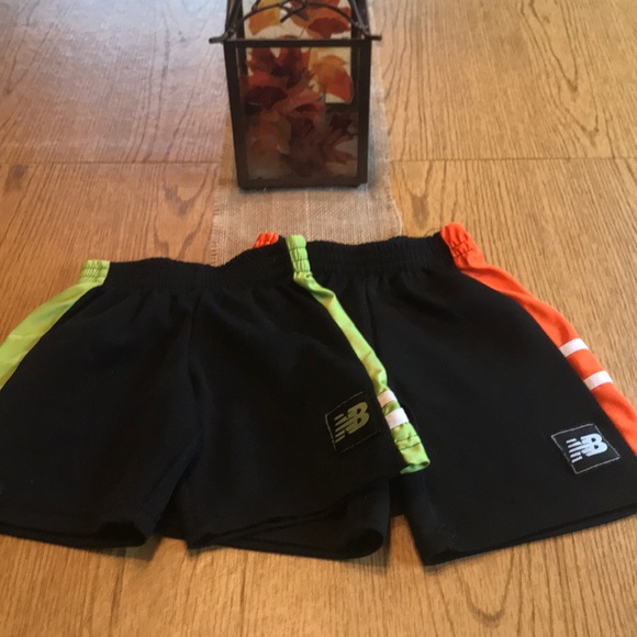 Bundle of 11 pairs boys shorts - Picture 3 of 6